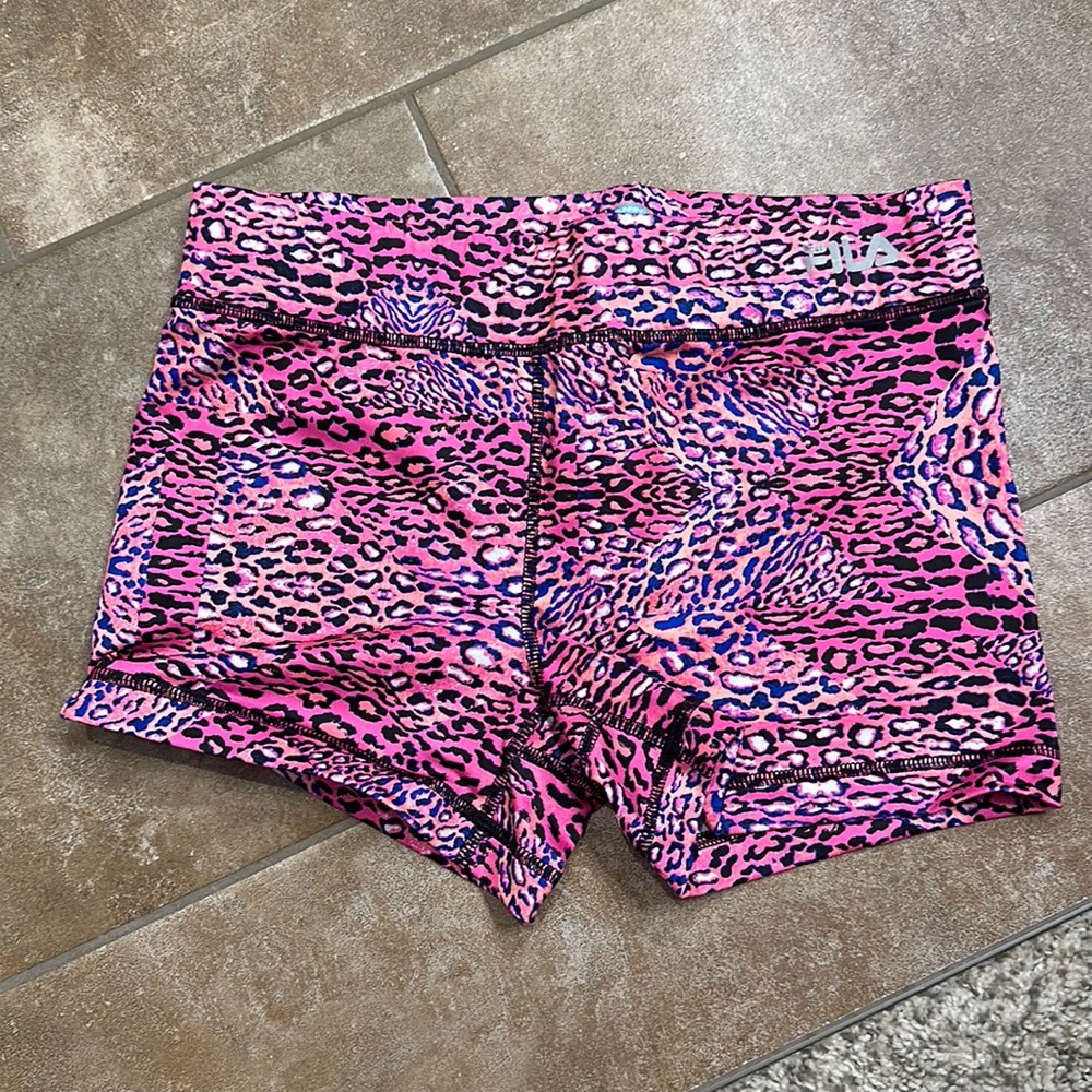Running shorts